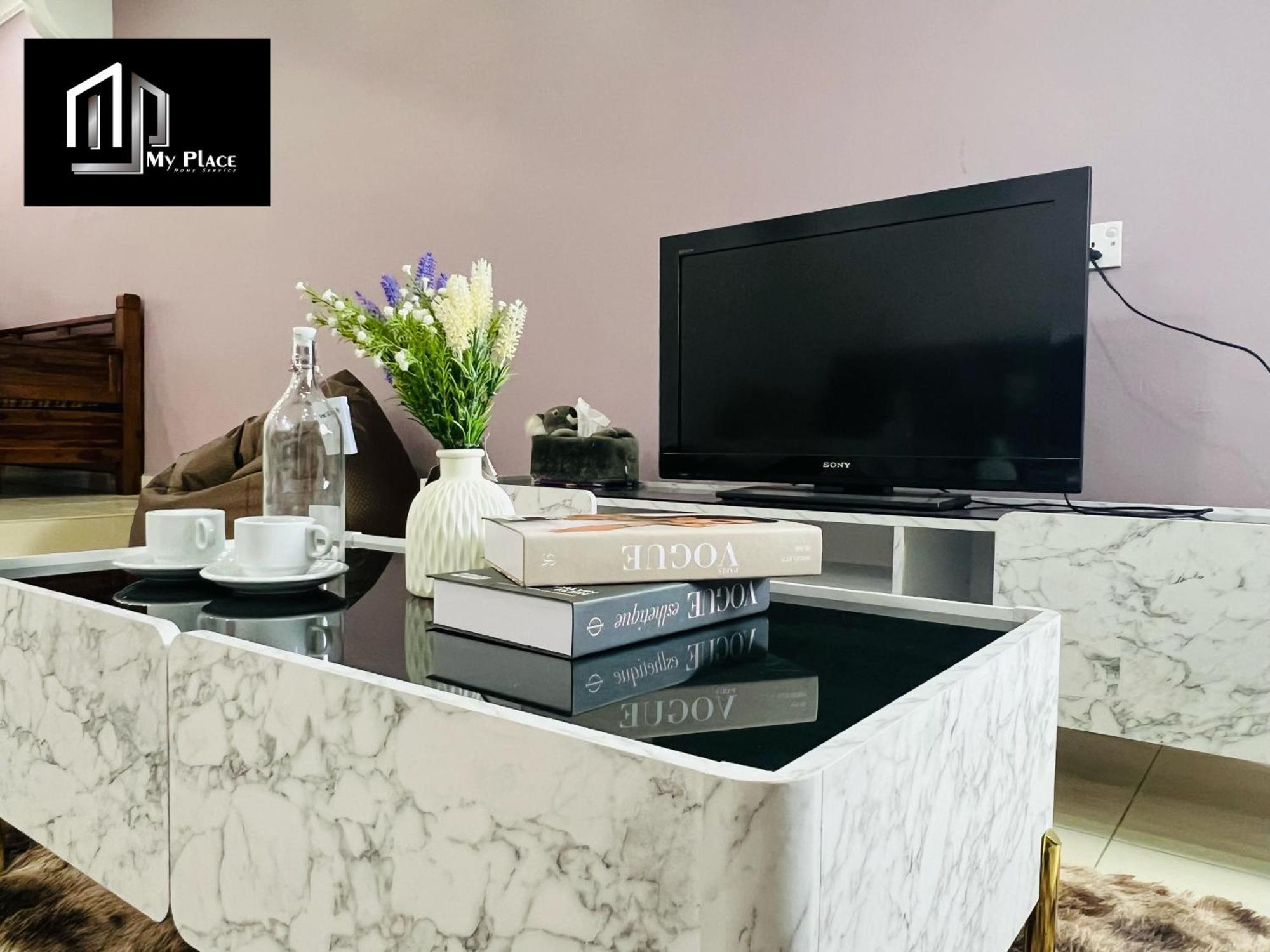 2 Storey 5Br 16Pax Semabok Taman Cheng Ho, 3 By Myplace Malacca Exterior photo