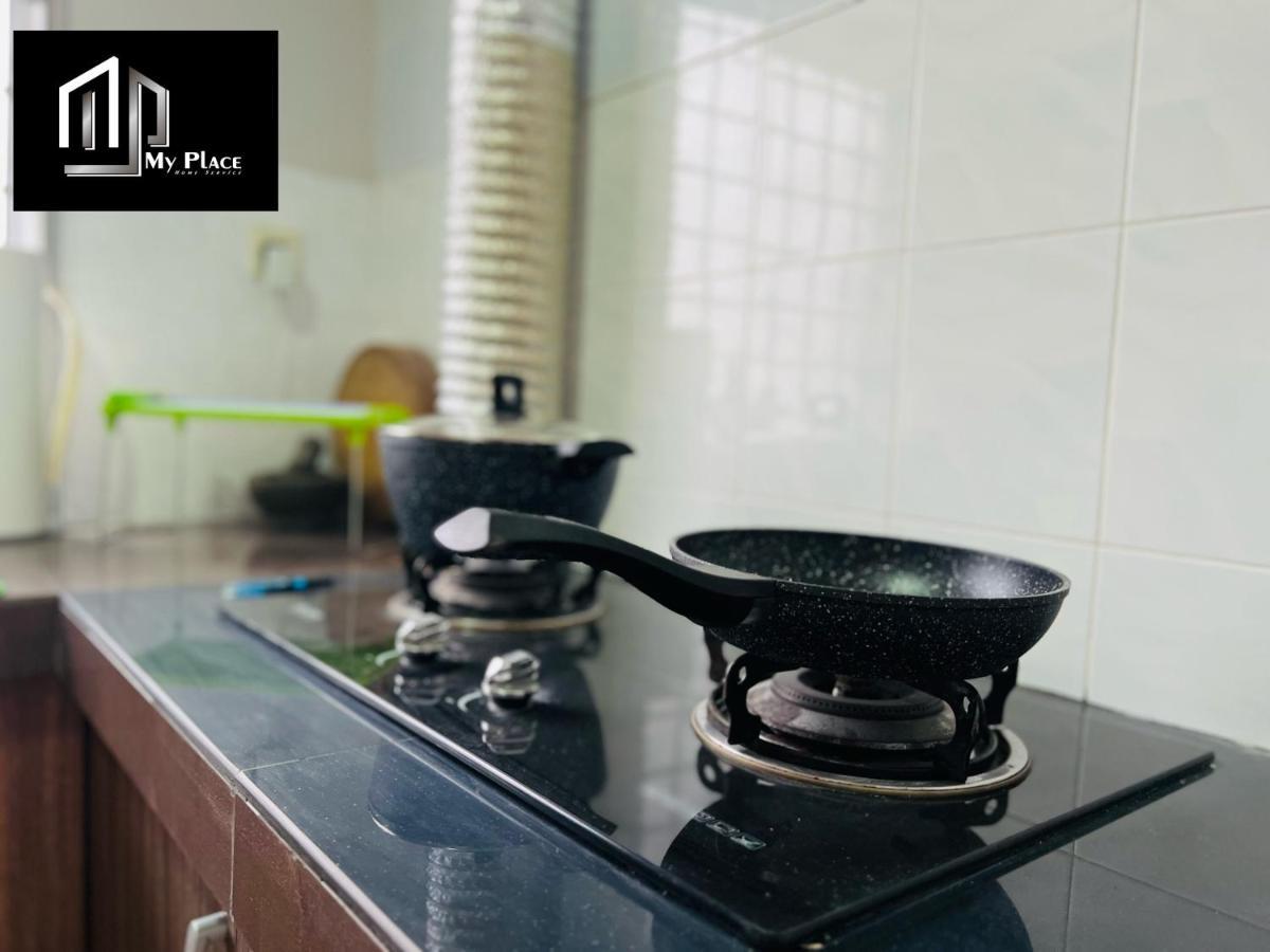 2 Storey 5Br 16Pax Semabok Taman Cheng Ho, 3 By Myplace Malacca Exterior photo